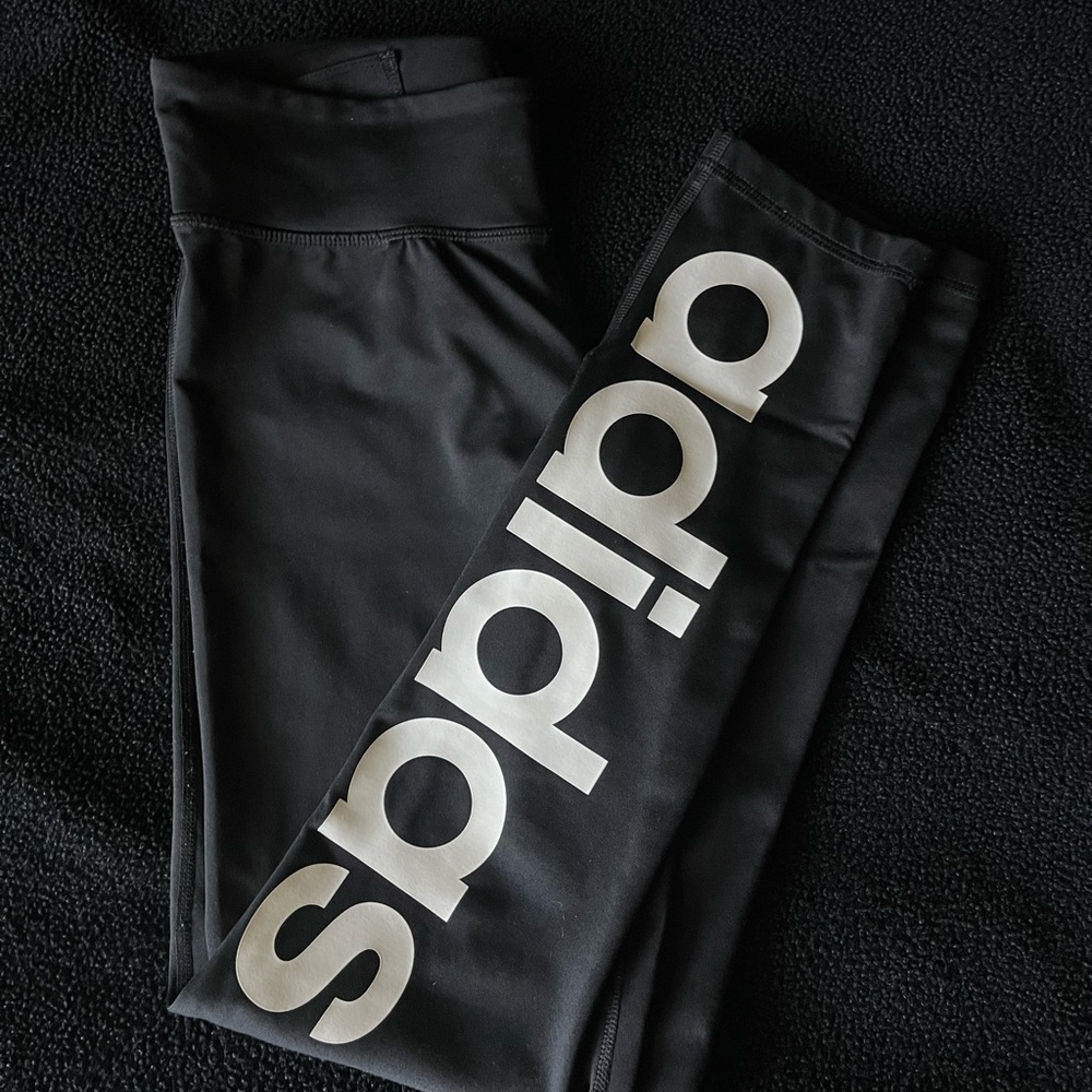 LIKE NEW adidas leggings